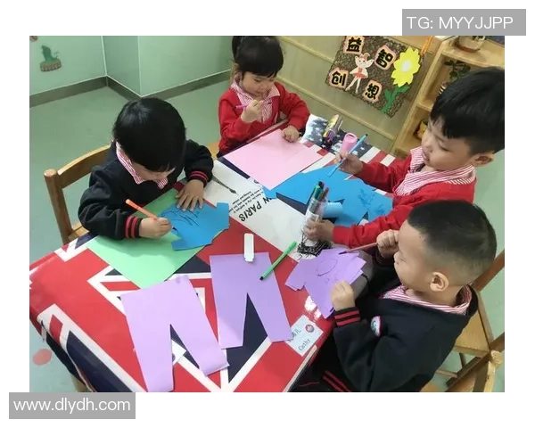 捷克足球明星托马斯·索乌切克的成长轨迹与职业生涯回顾