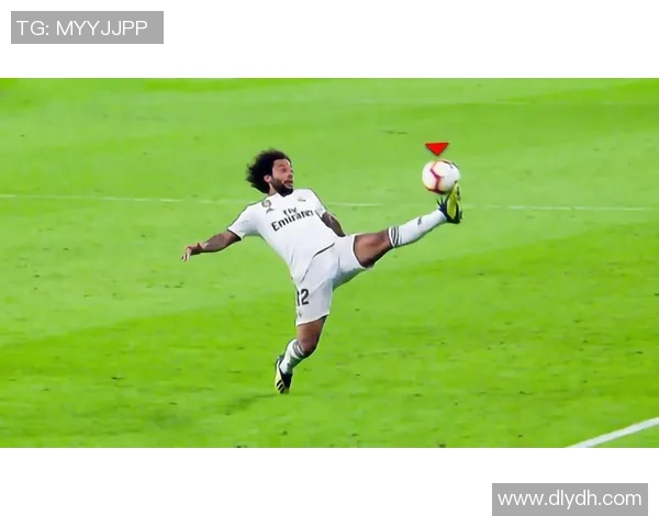 足球明星场外穿搭大揭秘展现球场之外的独特时尚魅力